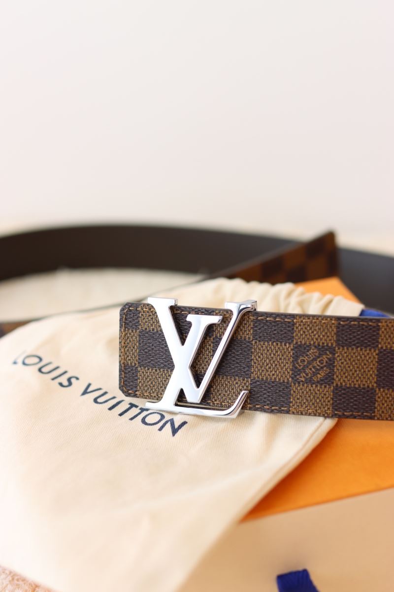 l0vis Vvtt0n belts